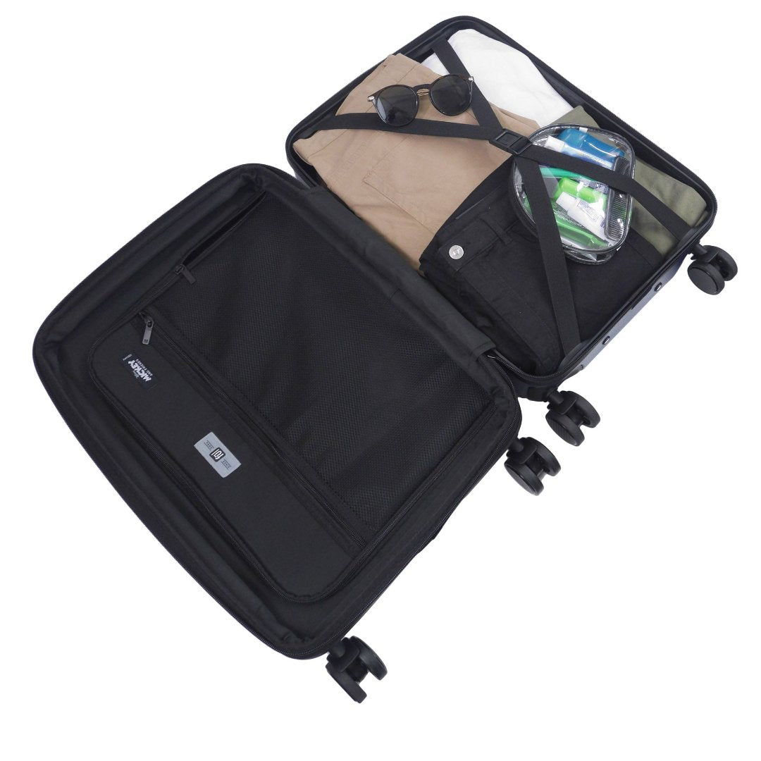 Disney Donald Duck 22.5" Navy Carry-On Rolling Luggage Spinner Suitcase by Ful