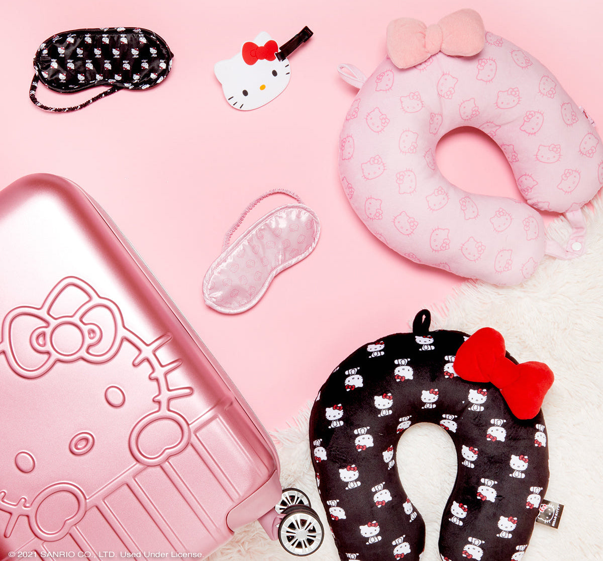 Hello Kitty travel collection 21-inch carry-on suitcase eye mask travel neck pillow and luggage tag