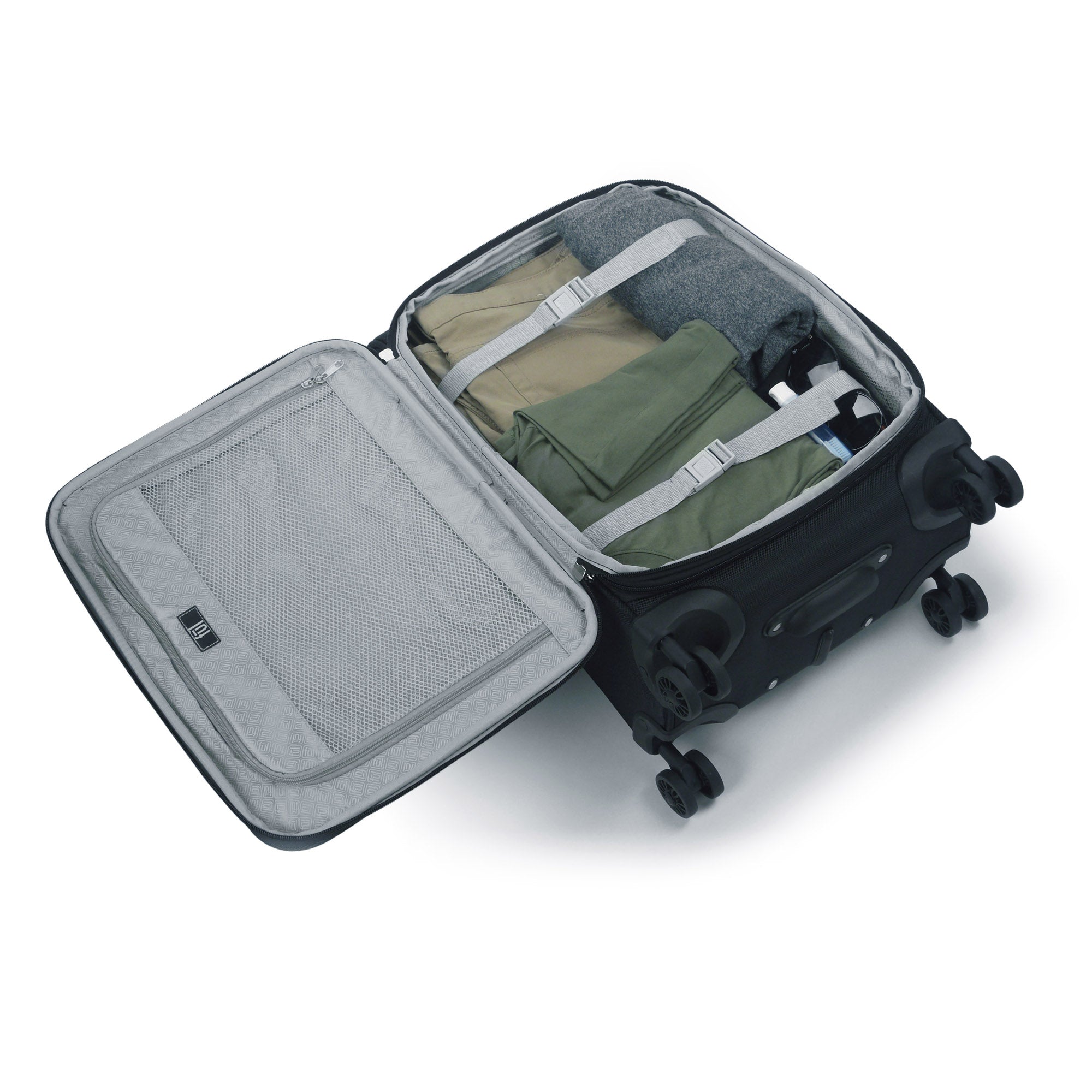 Classic Heritage Soft-Sided 22" FŪL Luggage Spinner