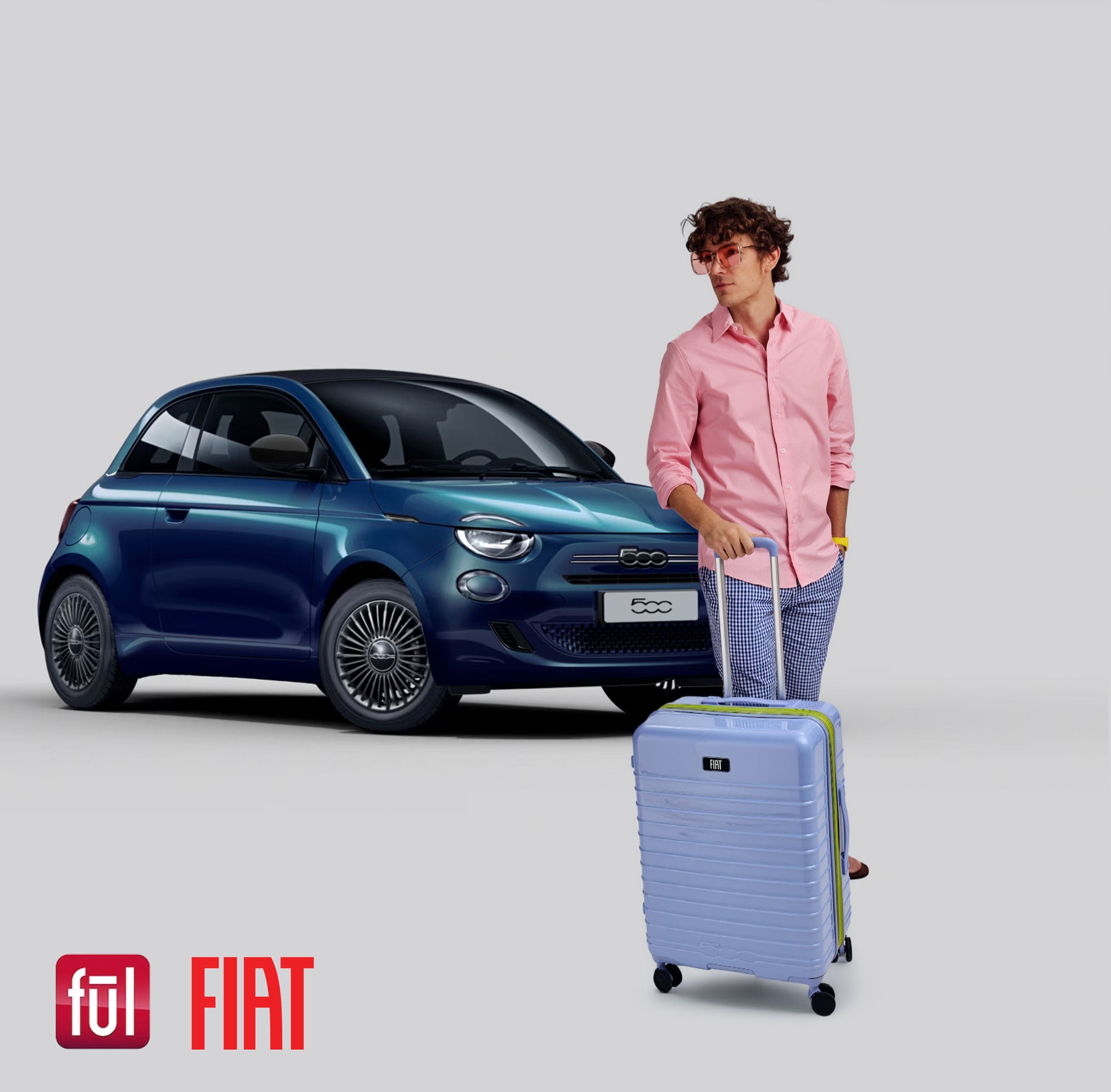 Fiat 500 x FUL 31.5" Expandable Hardside Spinner Luggage, Light Blue